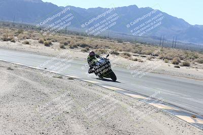 media/Dec-01-2025-Moto Forza (Mon) [[2daa91e15f]]/3-Beginner Group/Session 3 (Turn 16 Inside)/